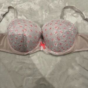 Victoria's Secret Lace Bra - Gray with Pink Accents